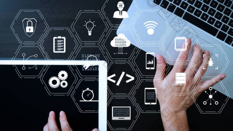 CRM系统开发报价清单明细：揭秘企业信息化建设的成本构成